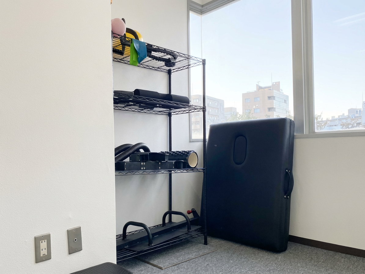 Brighten_and_clarify_the_entire_image_while_preser-1765497610395