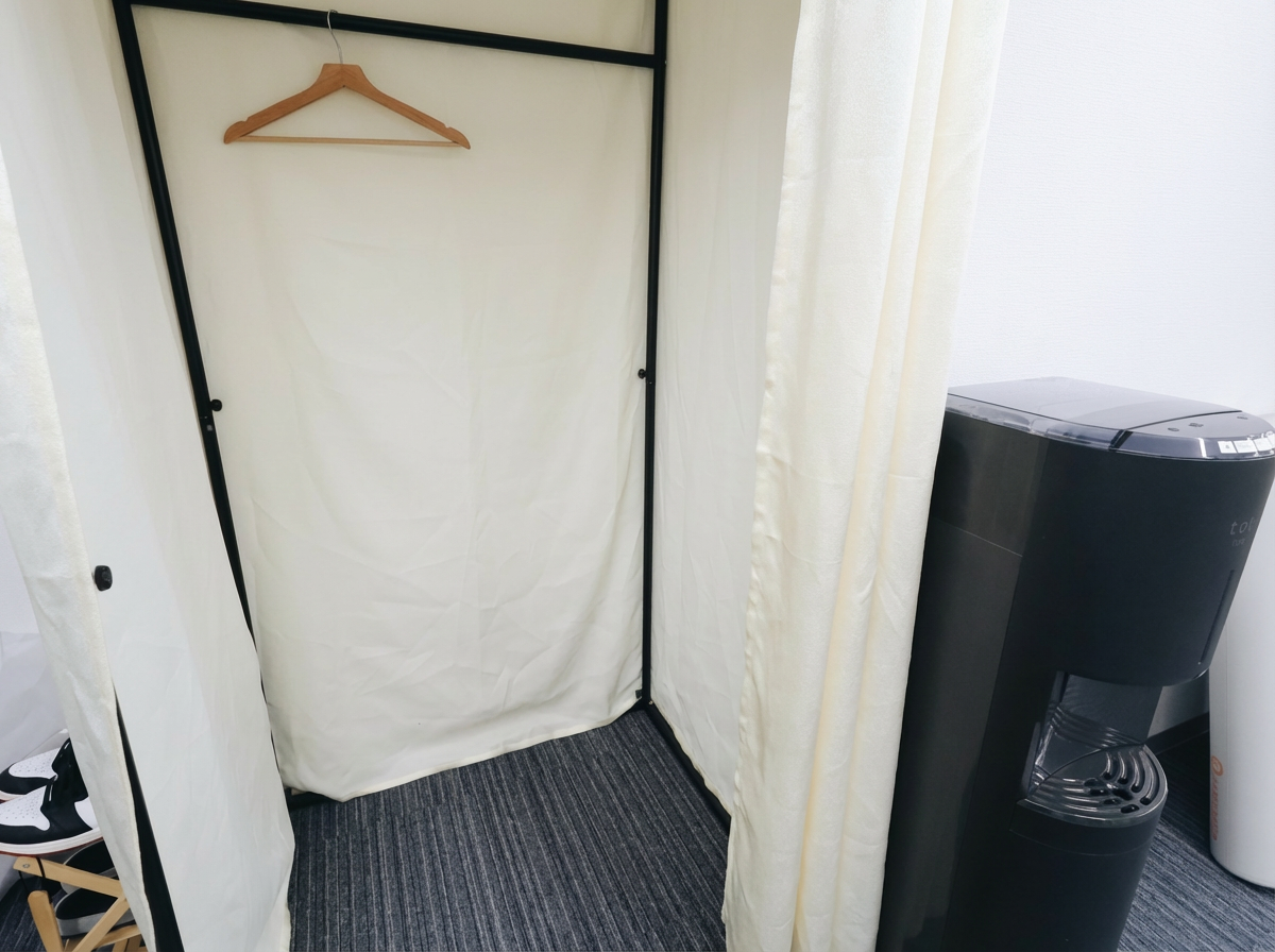 Enhance_the_brightness_and_clarity_throughout_the_-1765784914838