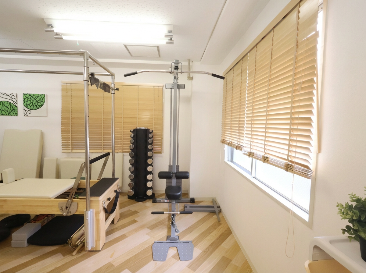 Enhance_the_overall_brightness_and_clarity_of_the_-1765504157351