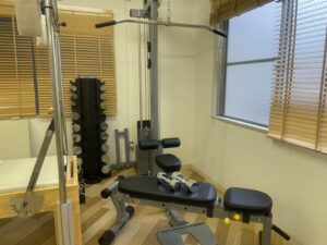 パーソナルジムアヴニール江坂店のトレーニングスペース