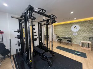 パーソナルジムアヴニール藤井寺駅前店のトレーニングスペース