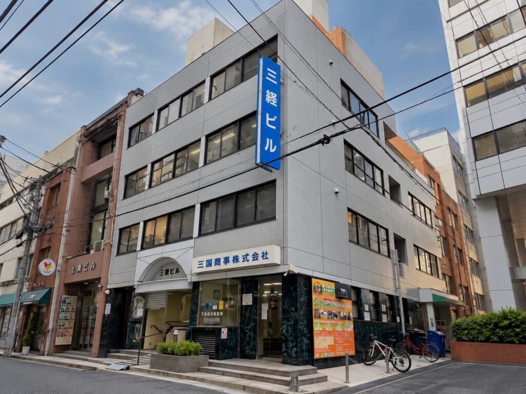 パーソナルジムアヴニール神戸三宮店の外観